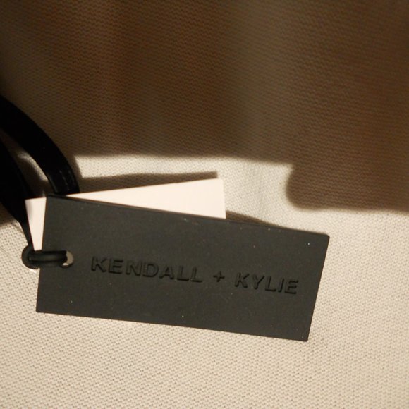 Kendall & Kylie Swim Bikini Top 32C, 34B, 32D  Leopard M NWT - Picture 3 of 7